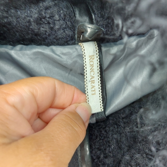 Roncarati lamb leather quilted bomber jacket with Alpaca Trim - Picture 4 of 16